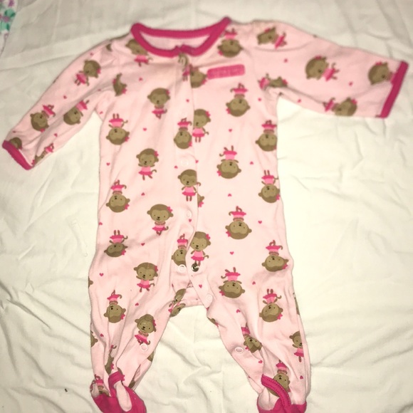0-3 month girls gently used pajamas. - Picture 2 of 5